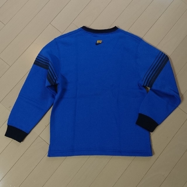 NIKE(ナイキ)のNIKE ナイキ S 140 長袖トレーナー ブルー 美品 キッズ/ベビー/マタニティのキッズ服男の子用(90cm~)(Tシャツ/カットソー)の商品写真