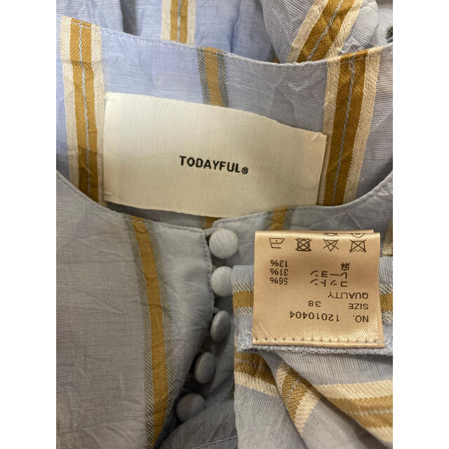 TODAYFUL(トゥデイフル)のSheer Stripe Gown  12010404 レディースのトップス(シャツ/ブラウス(長袖/七分))の商品写真