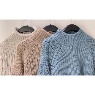 エイチアンドエイチ(H&H)のH&M チャンキーニット　ニット　セーター　ライトベージュ(ニット/セーター)