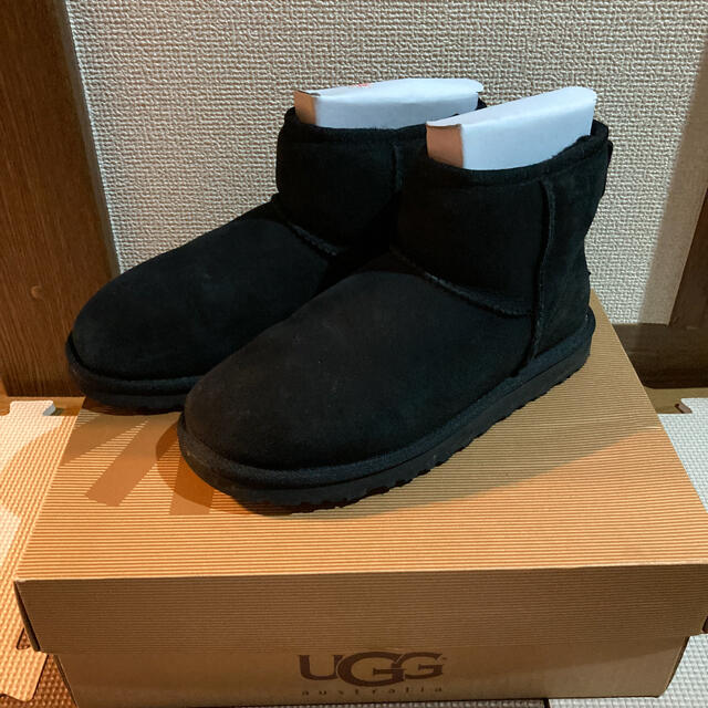 【最安値】靴売り切りたいので最終値下げ!UGG ムートンショートブーツ www