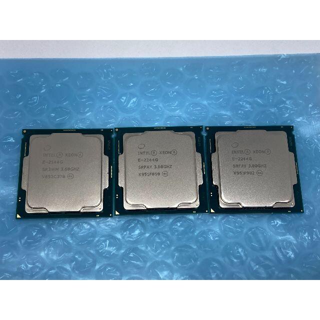Intel  Xeon E-2244G 2枚とE-2144G 1枚