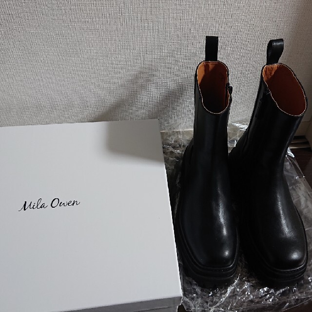 Mila Owen(ミラオーウェン)のブーツ レディースの靴/シューズ(ブーツ)の商品写真