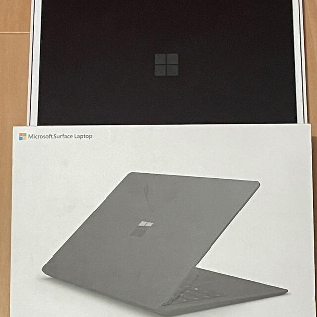 Microsoft - Microsoft Surface Laptop 2 Blackの通販 by じゃむ's shop｜マイクロソフトならラクマ 超歓迎新作