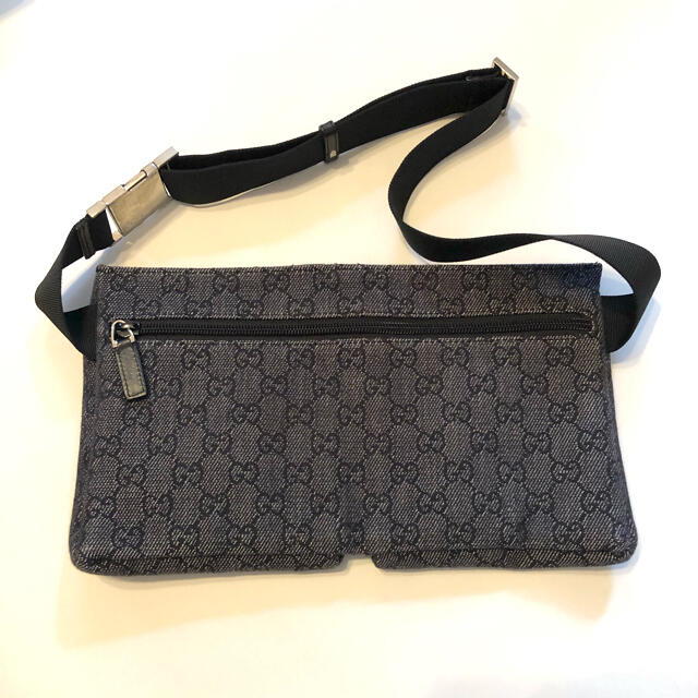 Gucci(グッチ)のGUCCI ウエスト　ボディーバッグ　保存袋付き レディースのバッグ(ボディバッグ/ウエストポーチ)の商品写真