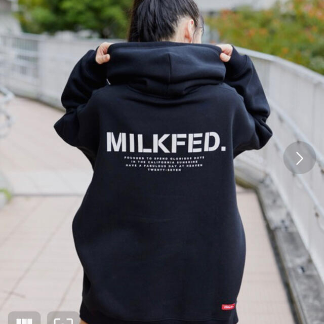 MILKFED. ミルクフェド パーカー ブラック