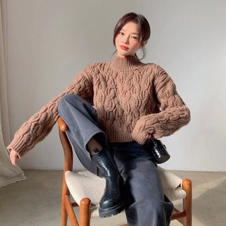 チュー(CHU XXX)のchuu プレッツェルクロップknit (ニット/セーター)