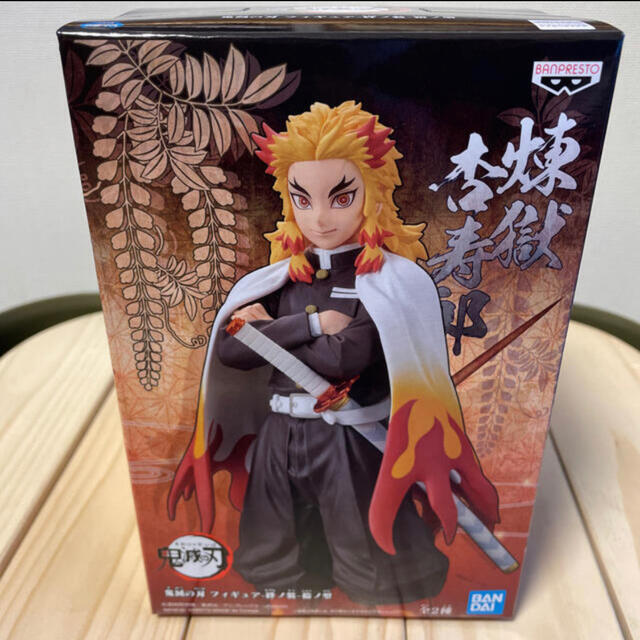 Bandai 煉獄杏寿郎 鬼滅の刃 フィギュア 絆ノ装 拾ノ型の通販 By Y S バンダイならラクマ