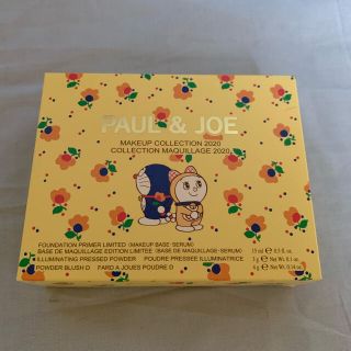 ポールアンドジョー(PAUL & JOE)の【限定品】ポール＆ジョー、ドラミちゃんクリスマスコフレ(ファンデーション)