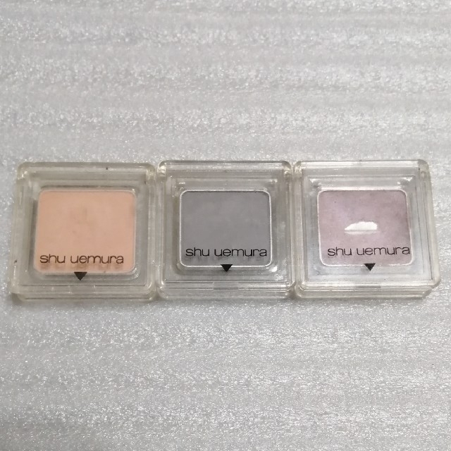 shu uemura(シュウウエムラ)のシューウエムラ shu uemura アイシャドウ♪♪ピンク系  3色セット コスメ/美容のベースメイク/化粧品(アイシャドウ)の商品写真