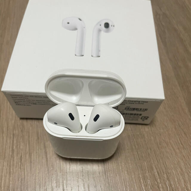 【新品未開封】airpods エアーポッズ 第二世代 海外版 正規品 【即日】