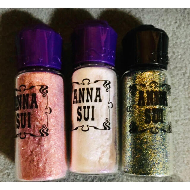 ANNA SUI(アナスイ)のアナスイ  カラーパウダー ❤︎3点セット❤︎ コスメ/美容のベースメイク/化粧品(フェイスカラー)の商品写真