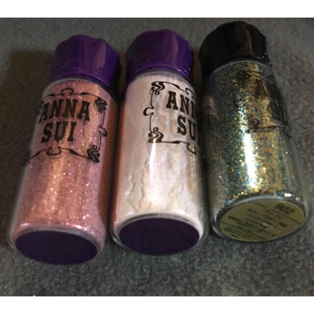 ANNA SUI(アナスイ)のアナスイ  カラーパウダー ❤︎3点セット❤︎ コスメ/美容のベースメイク/化粧品(フェイスカラー)の商品写真