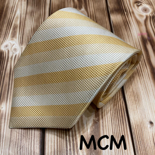 MCM(エムシーエム)の【美品】ネクタイ　MCM メンズのファッション小物(ネクタイ)の商品写真