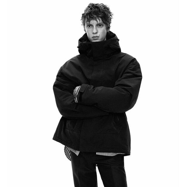 UNIQLO +J ジルサンダー ハイブリッドダウンオーバーサイズパーカ UNIQLO +J ジルサンダー ハイブリッドダウンオーバーサイズパーカ