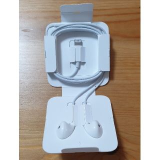 iPhone 純正 イヤホン(ヘッドフォン/イヤフォン)