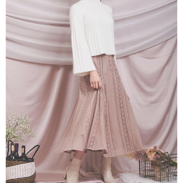 Noela(ノエラ)のノエラ 切替フレアレーススカート 新品 レディースのスカート(ロングスカート)の商品写真