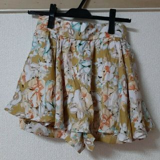 レトロガール(RETRO GIRL)のRETRO GIRL (レトロガール)　花柄キュロット☆美品(キュロット)