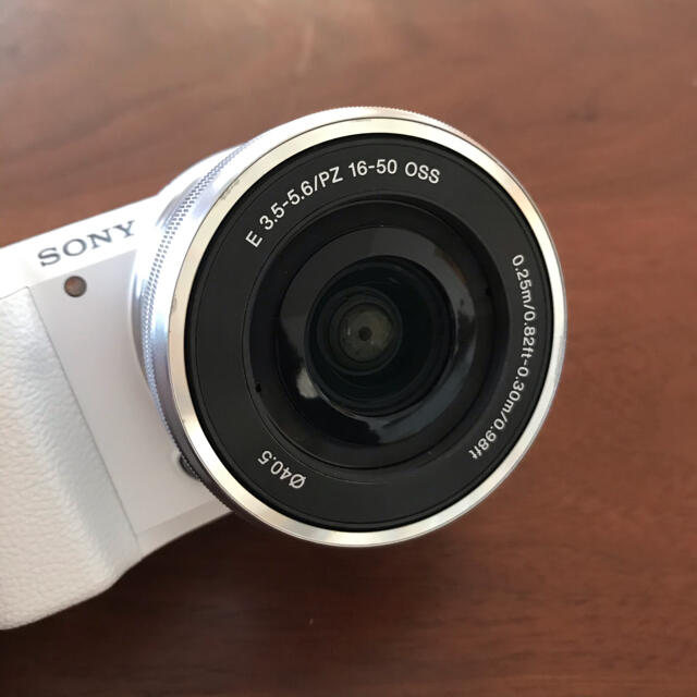 SONY(ソニー)の【値下げ】ミラーレス一眼カメラ  SONY ‪α‬5100 スマホ/家電/カメラのカメラ(ミラーレス一眼)の商品写真