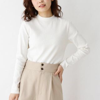 ユニクロ(UNIQLO)の新品未使用☆プチハイネックセーター(ニット/セーター)