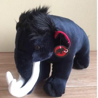 新品マムートぬいぐるみ　MAMMUT ノベルティ