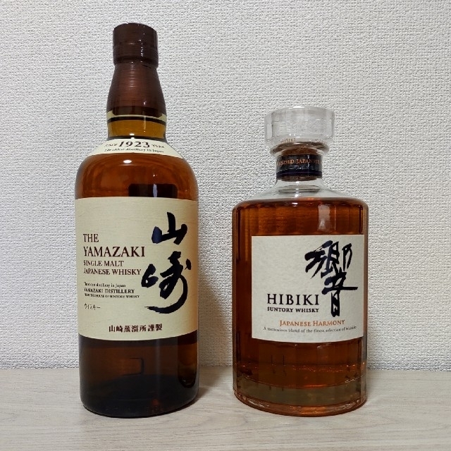 山崎NV 700ml　響700ml