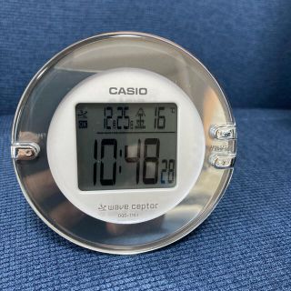 カシオ(CASIO)のまさ-toshi-様専用温度計付き　電波時計　カシオ　DQD-110J(置時計)