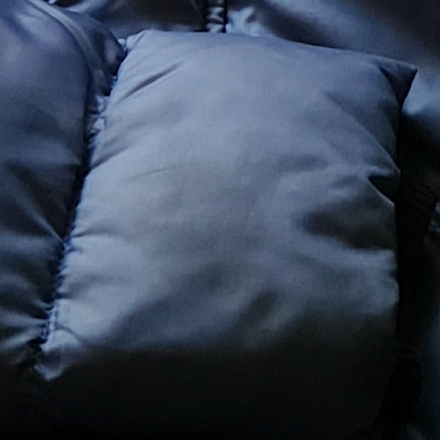 UNIQLO(ユニクロ)のダウンジャケット&ベスト　size130　ユニクロ キッズ/ベビー/マタニティのキッズ服男の子用(90cm~)(ジャケット/上着)の商品写真