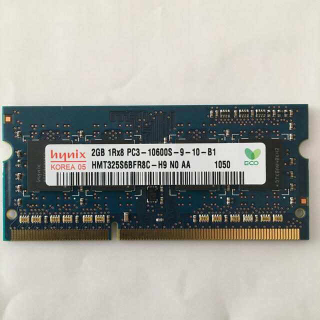 hynix ノート用メモリ　DDR3 PC3-10600S  2GB x1 スマホ/家電/カメラのPC/タブレット(PCパーツ)の商品写真
