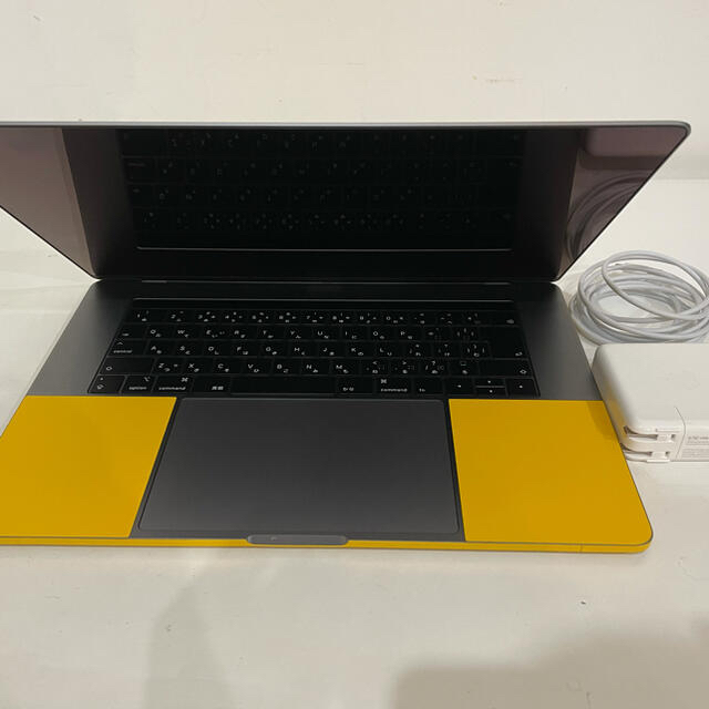 ほぼ新品 MacBook pro 15inch core i7 ほぼ新品 MacBook pro 15inch core i7