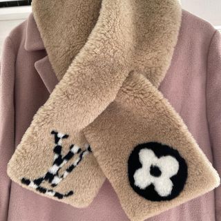 ルイヴィトン(LOUIS VUITTON)のマフラー♡(マフラー/ショール)