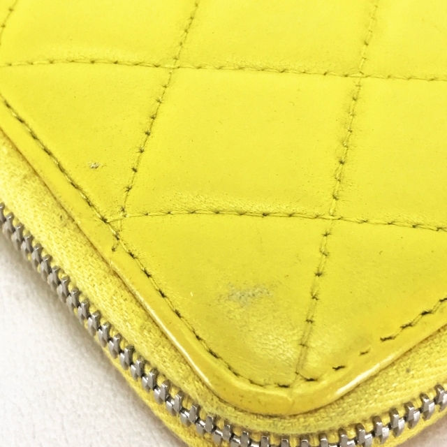 CHANEL(シャネル)のシャネル CC ココマーク ラウンドファスナー長財布 マトラッセ イエロー レディースのファッション小物(財布)の商品写真