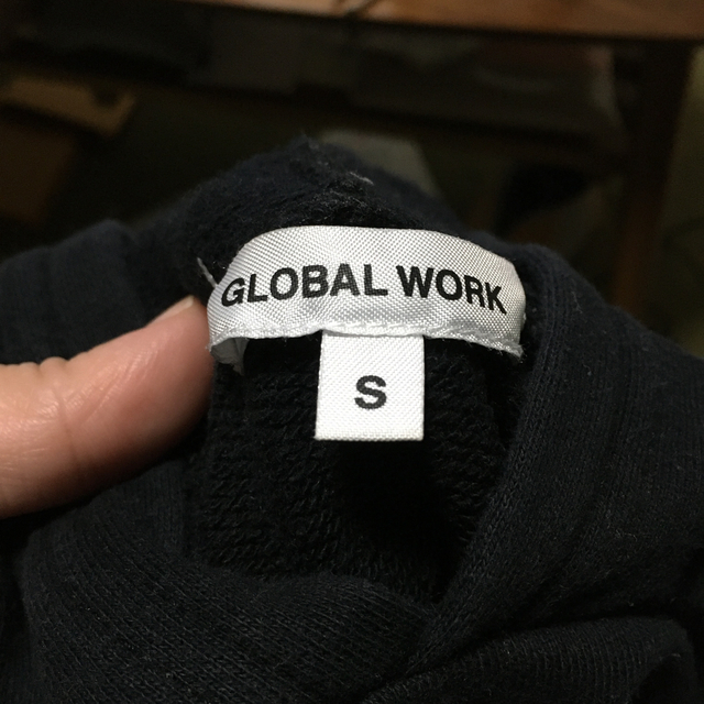 GLOBAL WORK(グローバルワーク)の【★2点600円★】パーカー　サイズ100 キッズ/ベビー/マタニティのキッズ服男の子用(90cm~)(Tシャツ/カットソー)の商品写真