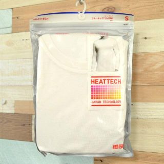 ユニクロ(UNIQLO)の【UNIQLO】 美品 HEATTCH ヒートテック クルーネックTシャツ S(トレーニング用品)