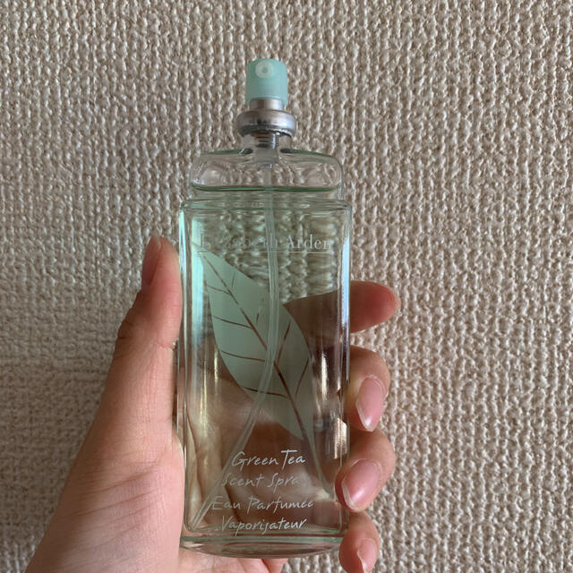 Elizabeth Arden(エリザベスアーデン)のエリザベス アーデン グリーン ティー(G.Tセントスプレー)  50ml コスメ/美容の香水(香水(女性用))の商品写真