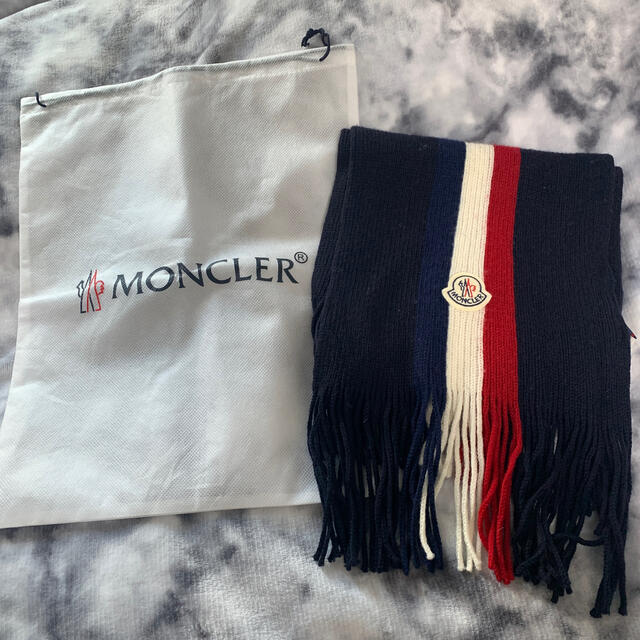 MONCLER(モンクレール)のモンクレール　マフラー(美品) メンズのファッション小物(マフラー)の商品写真