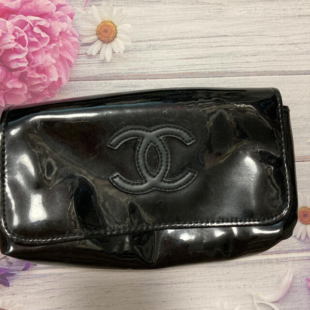 CHANEL(シャネル)のシャネル CHANEL エナメル ボディバッグ ウエストポーチ ショルダーバッグ レディースのバッグ(ボディバッグ/ウエストポーチ)の商品写真