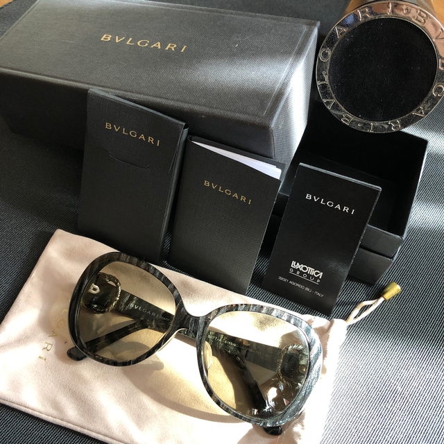 BVLGARI(ブルガリ)の本日限り　　ブルガリ　BVLGARI  サングラス　ゼブラ柄 レディースのファッション小物(サングラス/メガネ)の商品写真