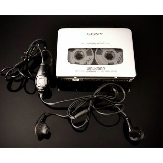 ソニー(SONY)のカセットウォークマン SONY WM-EX633 (完動超美品)(ポータブルプレーヤー)