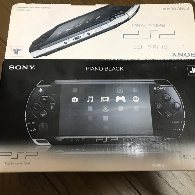 エンタメ/ホビーPSP-2000 プレイステーションポータブル本体　新品　ブラック