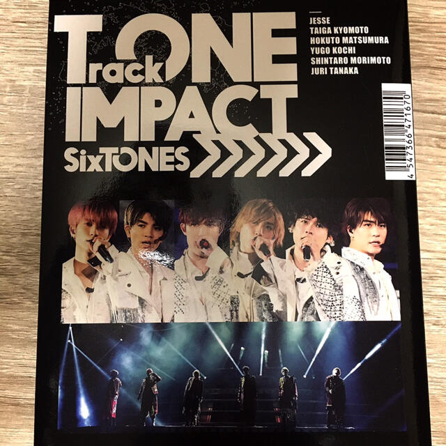 SixTONES TrackONE BluRay 初回盤と通常盤-