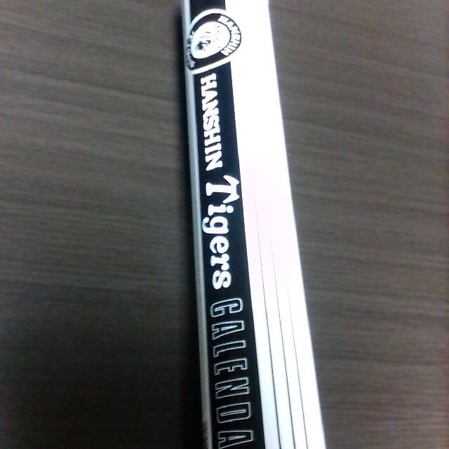 阪神タイガース(ハンシンタイガース)の阪神タイガース　カレンダー　2021 インテリア/住まい/日用品の文房具(カレンダー/スケジュール)の商品写真