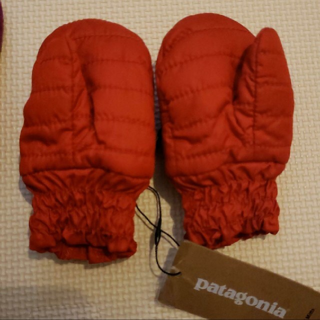 patagonia(パタゴニア)のパタゴニア　手袋ミトン　ルームシューズ　ブーツ キッズ/ベビー/マタニティのこども用ファッション小物(手袋)の商品写真