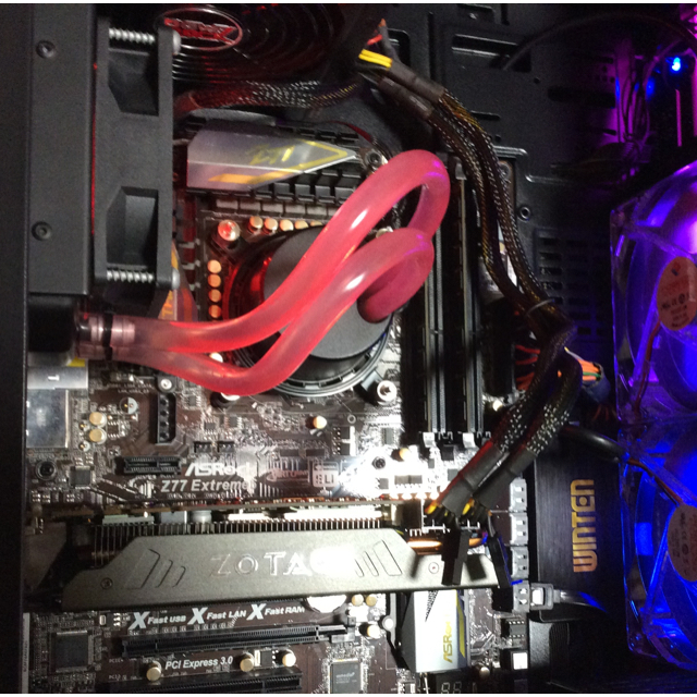 自作pc. i7 3770. 16GB. gtx970. SSD. 簡易水冷の+inforsante.fr