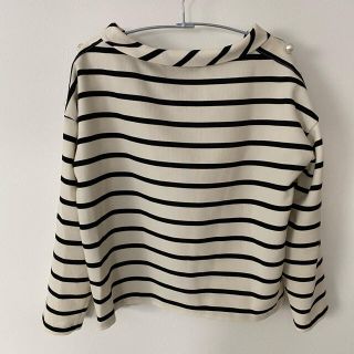 ザラ(ZARA)のZARA ボーダーカットソー(カットソー(半袖/袖なし))