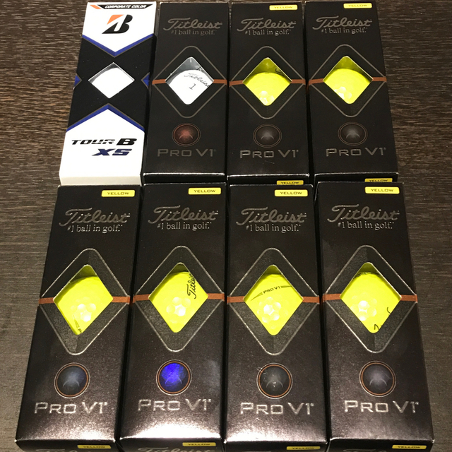 Titleist(タイトリスト)のタイトリスト ゴルフボール【PROV1】7スリーブ＋おまけ（TOURＢXS） スポーツ/アウトドアのゴルフ(その他)の商品写真