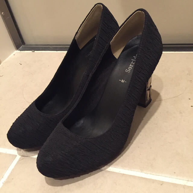 しまむら(シマムラ)の黒ハイヒール レディースの靴/シューズ(ハイヒール/パンプス)の商品写真