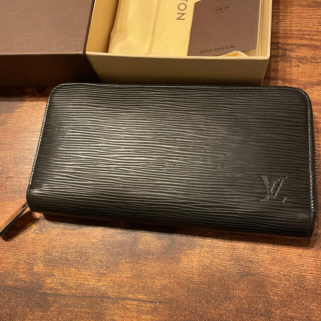 LOUIS VUITTON(ルイヴィトン)のルイヴィトン　エピ　ジッピーウォレット　M60072 レディースのファッション小物(財布)の商品写真