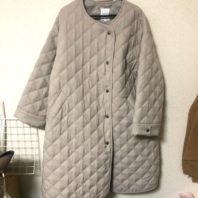 LEPSIM(レプシィム)のキルティングコート レディースのジャケット/アウター(ロングコート)の商品写真
