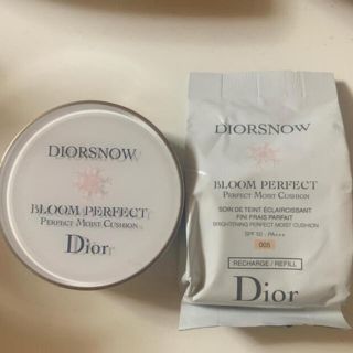 ディオール(Dior)のディオールスノーブルームパーフェクトクッション(ファンデーション)