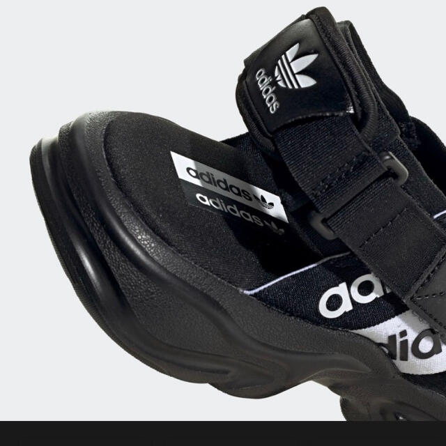 adidas(アディダス)のadidasサンダル　26.5サイズ レディースの靴/シューズ(サンダル)の商品写真